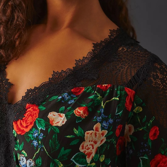 NWT Anthropologie Lacy V-Neck Mini Dress in Black Floral Motif Women’s Size 6 - Picture 5 of 7